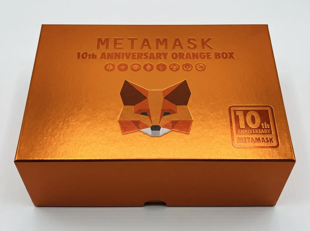MetaMask: who wants one — public x-twitter post media curated for social post design inspiration.