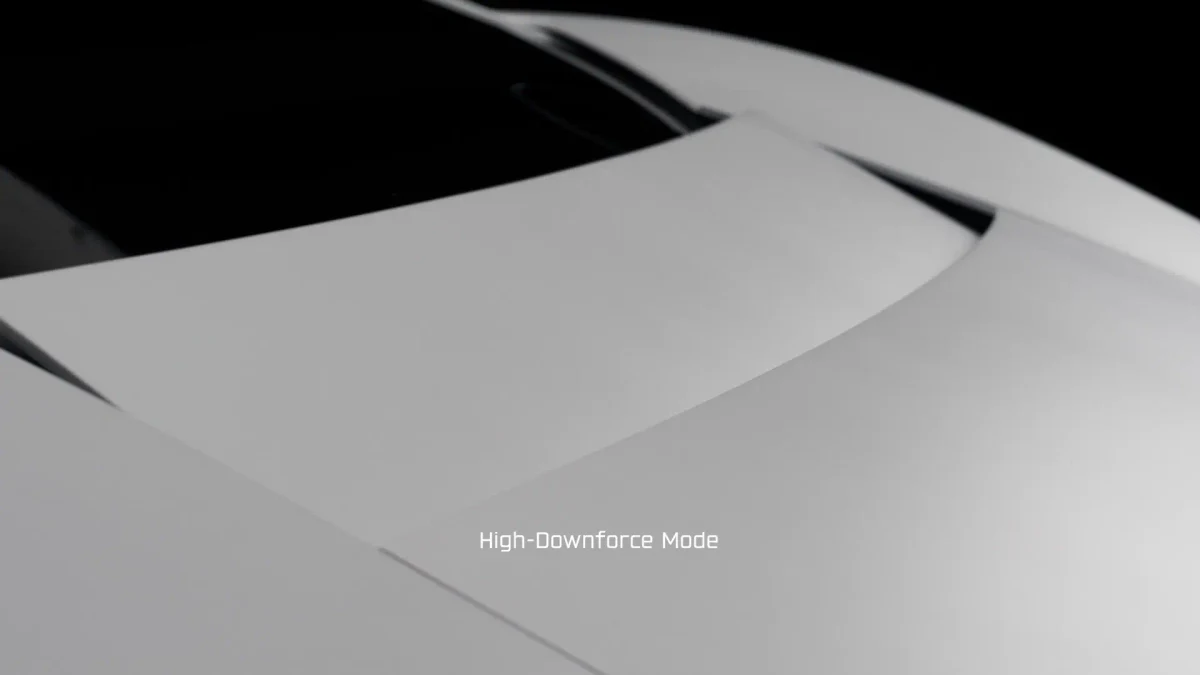 Tesla: Roadster transforms in Track Mode